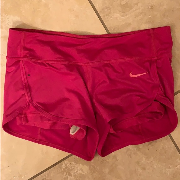 Pink nike shorts - Picture 1 of 2